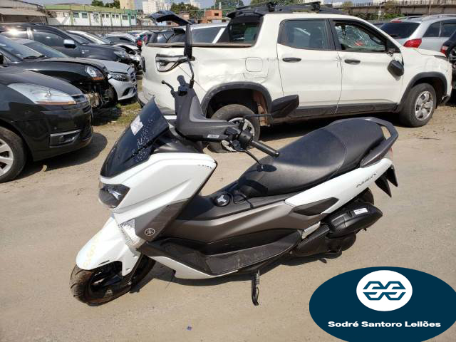 YAMAHA N-MAX 160 19/19