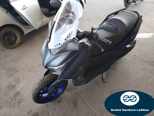 YAMAHA XMAX 250 23/23