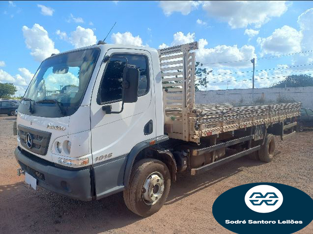 MERCEDES BENZ ACCELO 20/20