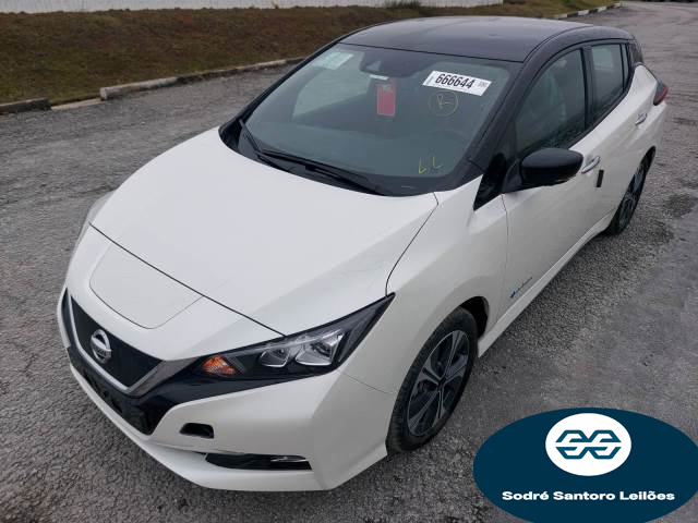NISSAN LEAF 21/22
